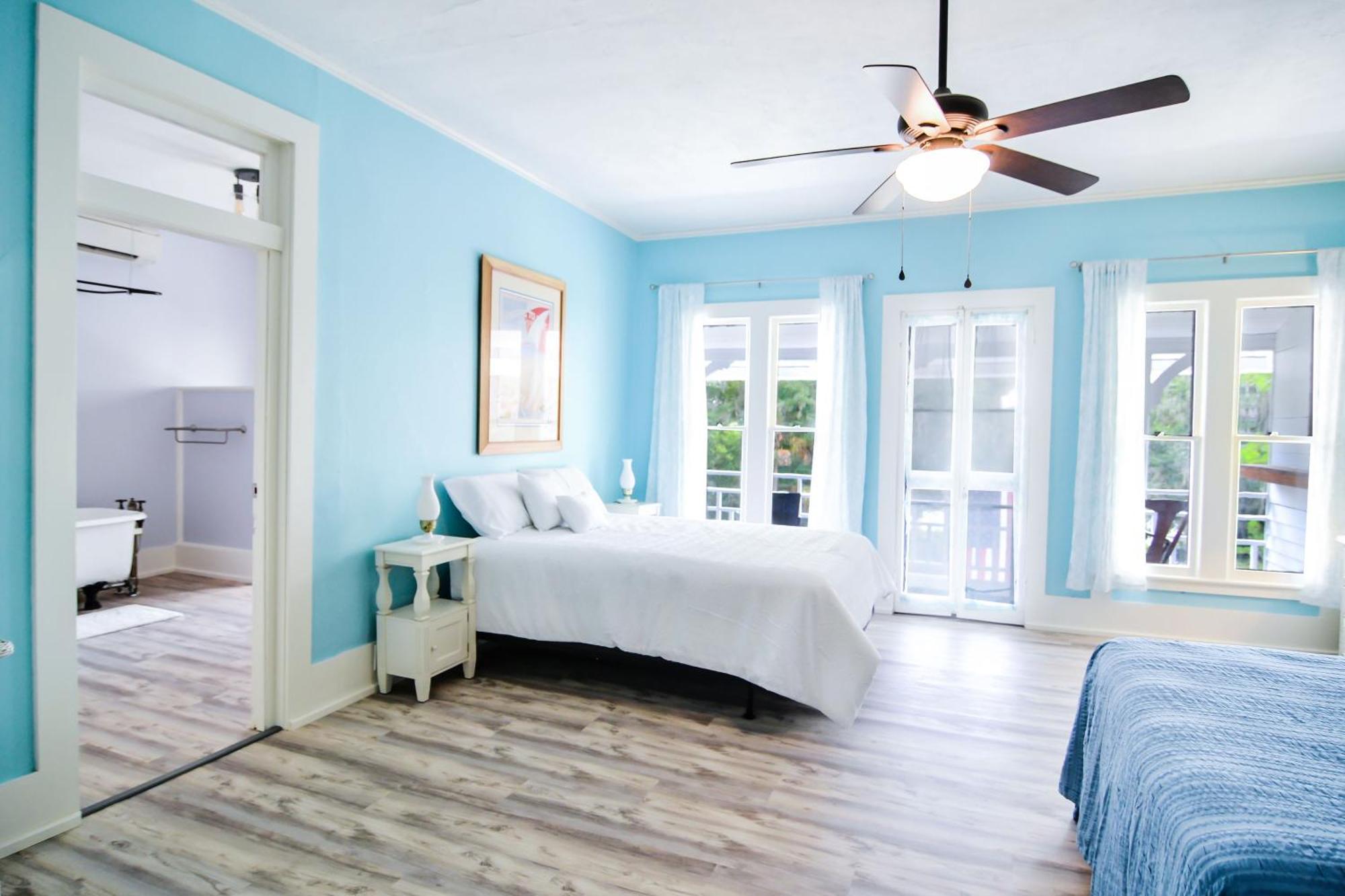 Blue Sky Manor Hotel Interlachen Bagian luar foto